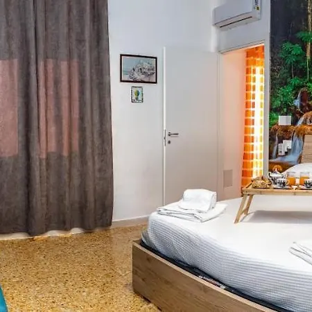 Apartment Mahal Kita Lovely 6-bed In